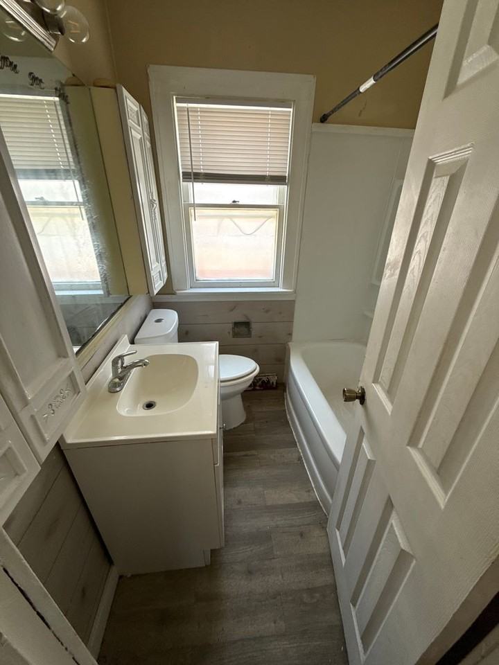 2102 Airline Ave - Photo 7 of 7