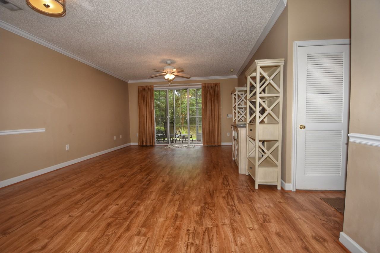 5801 Oyster Catcher Dr #913 - Photo 4 of 16