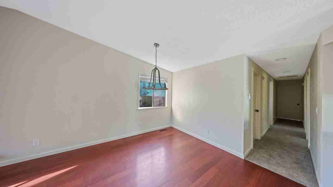 959 Sw 3rd Ave - Photo 5 of 13