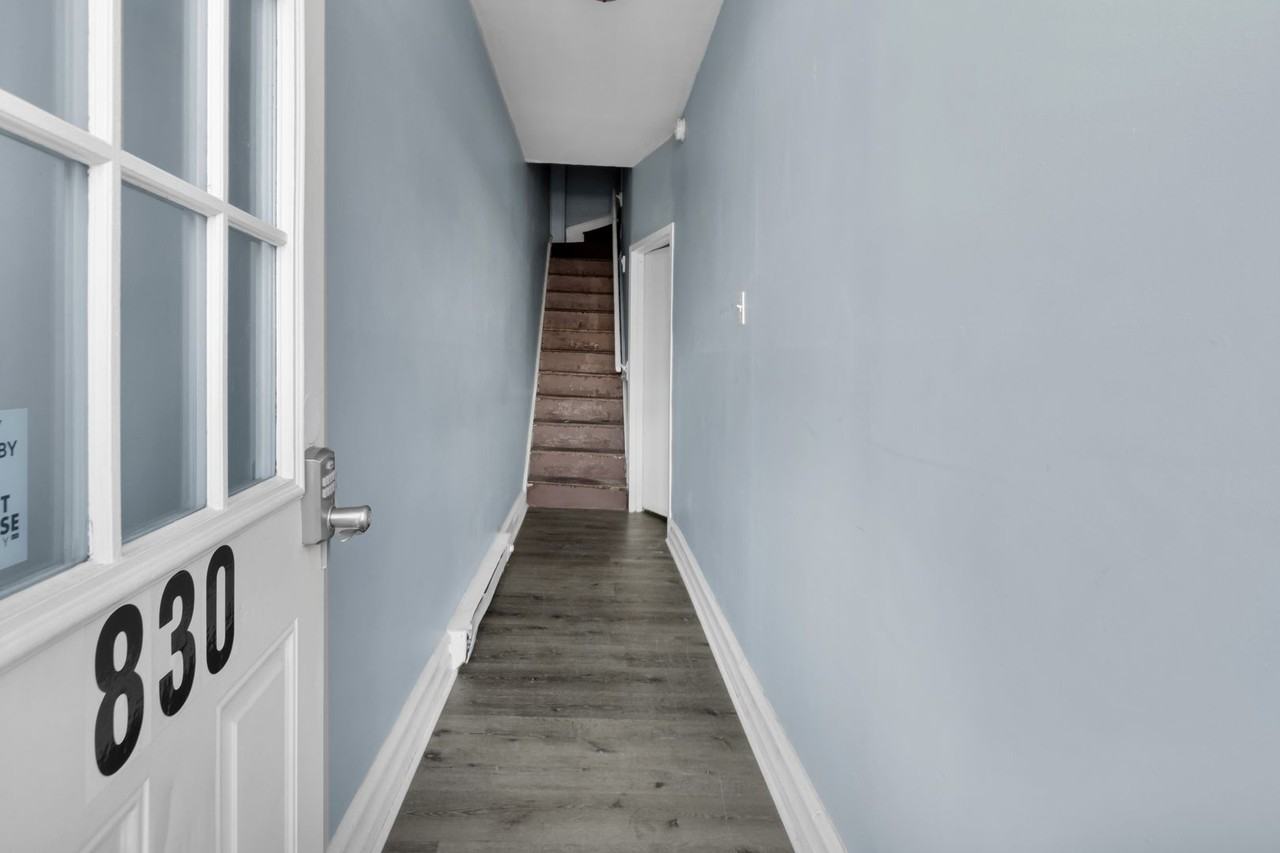 830 Chestnut St - Photo 3 of 11