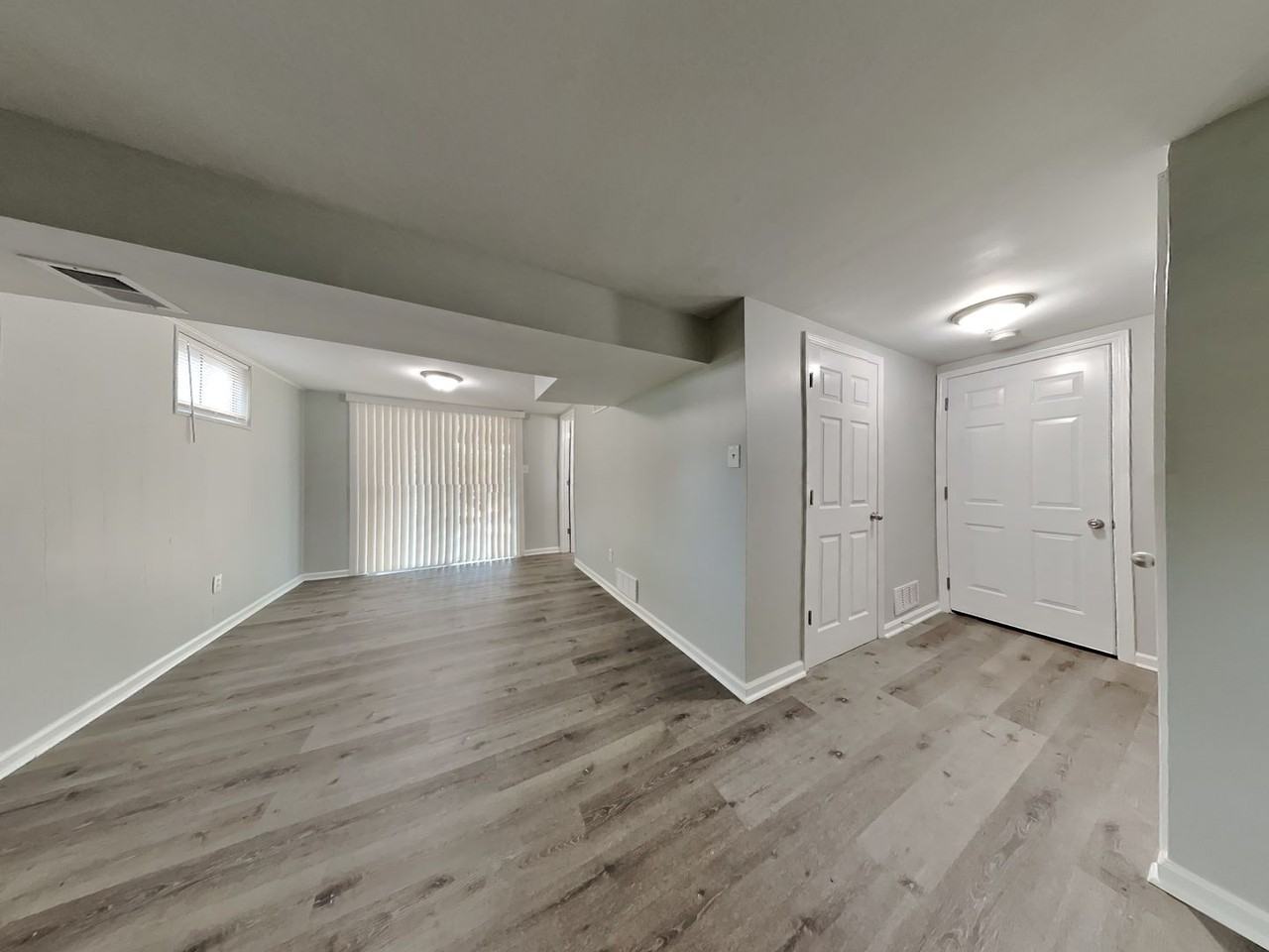 1105 Nw Canterbury Rd - Photo 6 of 17