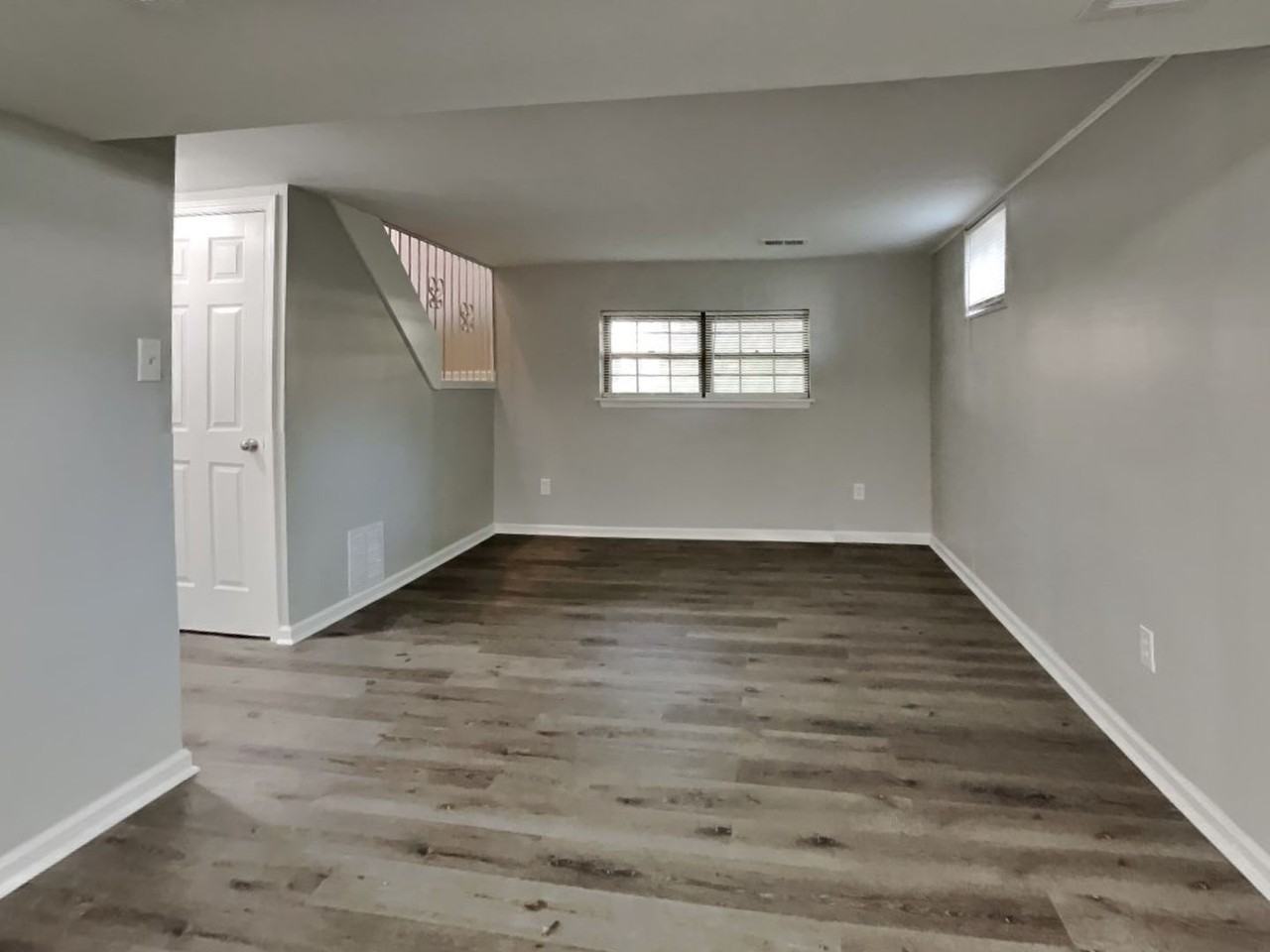 1105 Nw Canterbury Rd - Photo 7 of 17