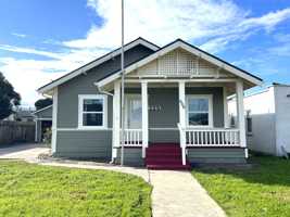 featured image of 225 S G St