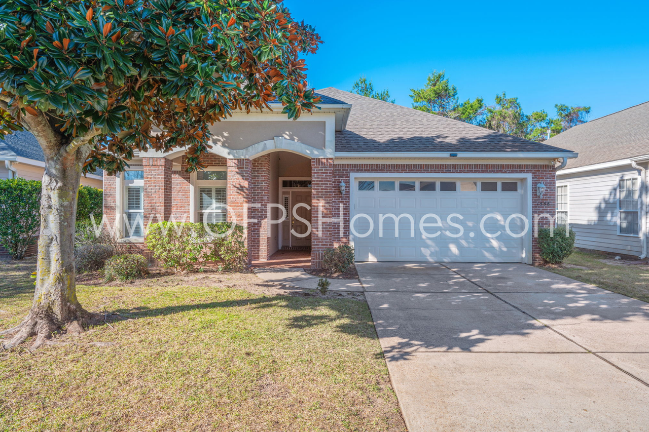 1558 Venice Ave - Photo 2 of 33