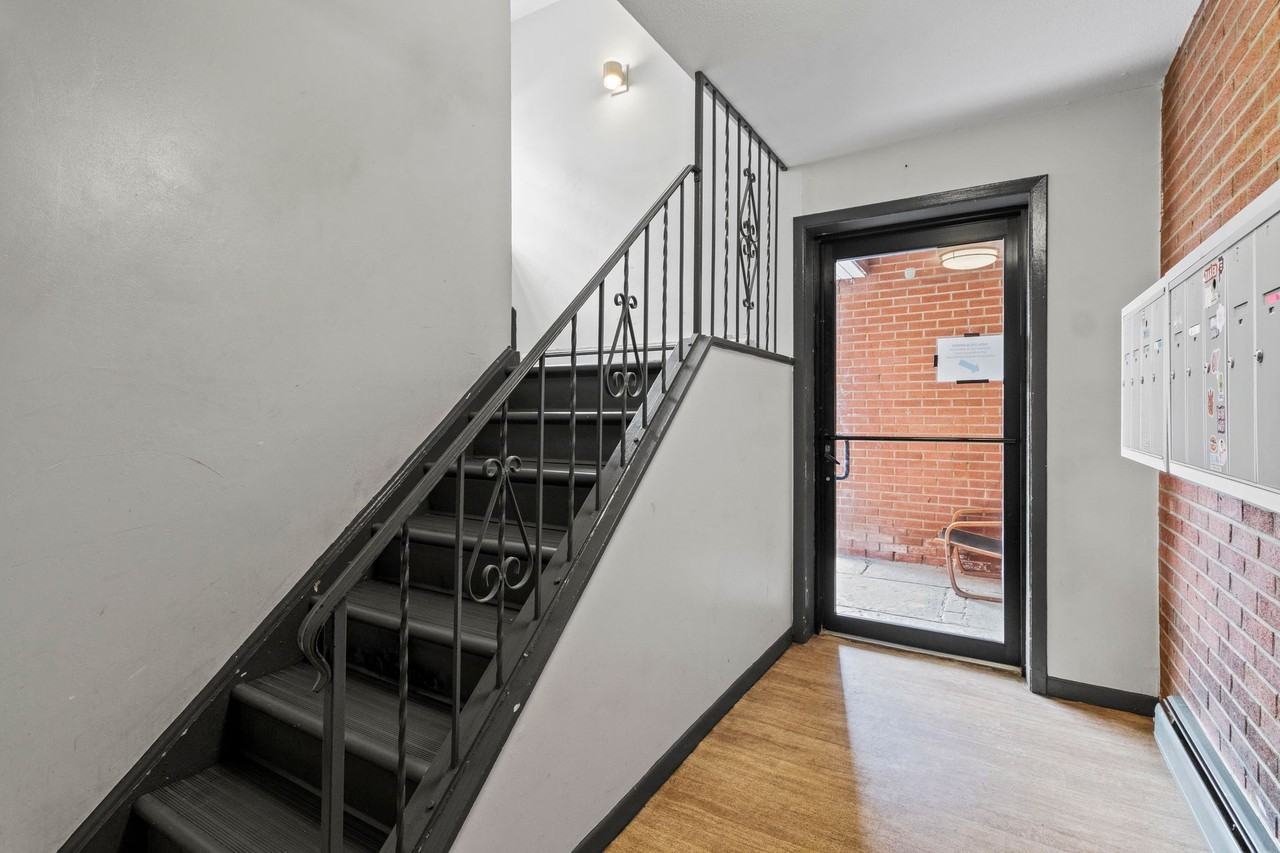 120 Morgan - Photo 4 of 4