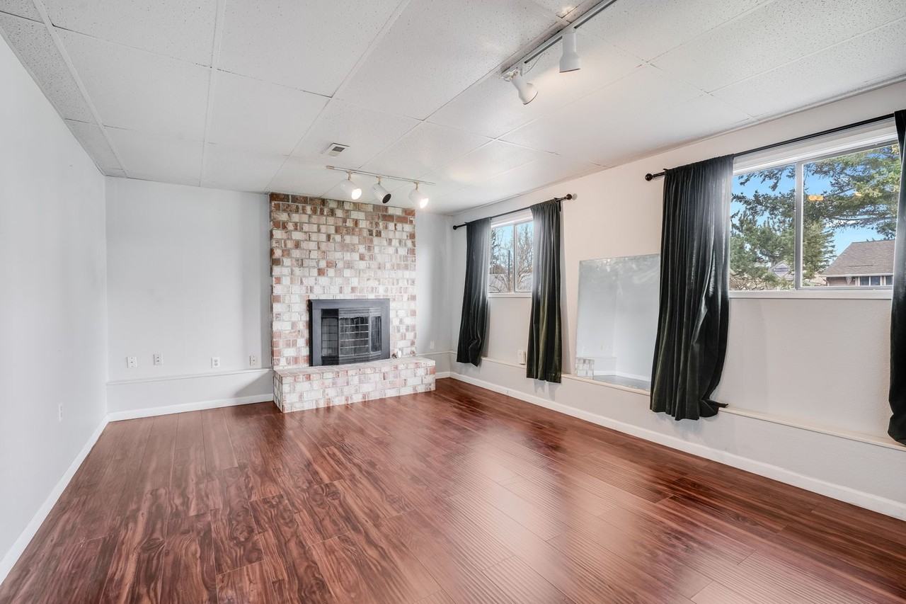 3823 Ne View Pl - Photo 5 of 12