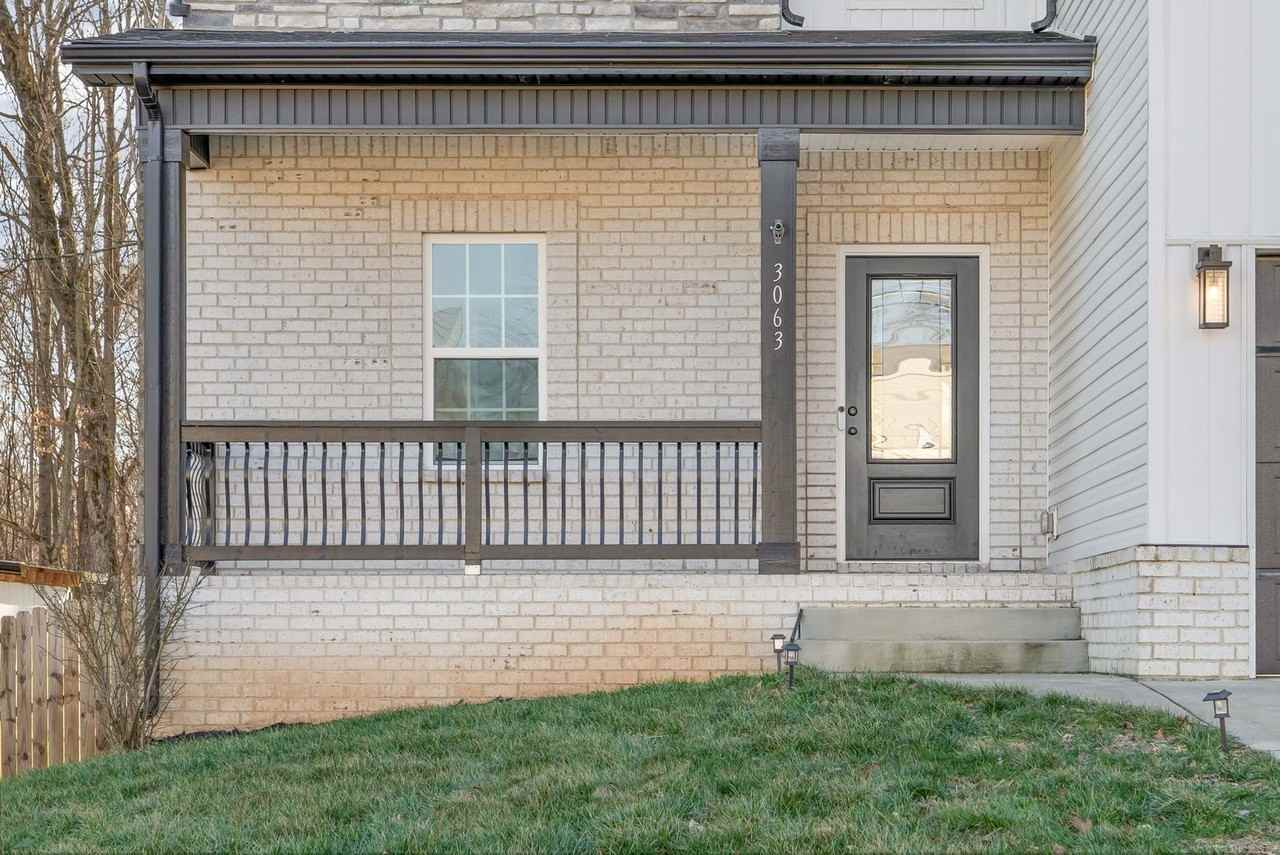 3063 Timberdale Dr - Photo 6 of 34