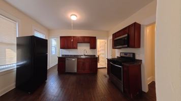 featured image of 65 Fox St