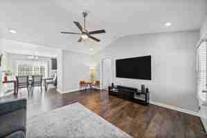 featured image of 419 Mattingly Dr