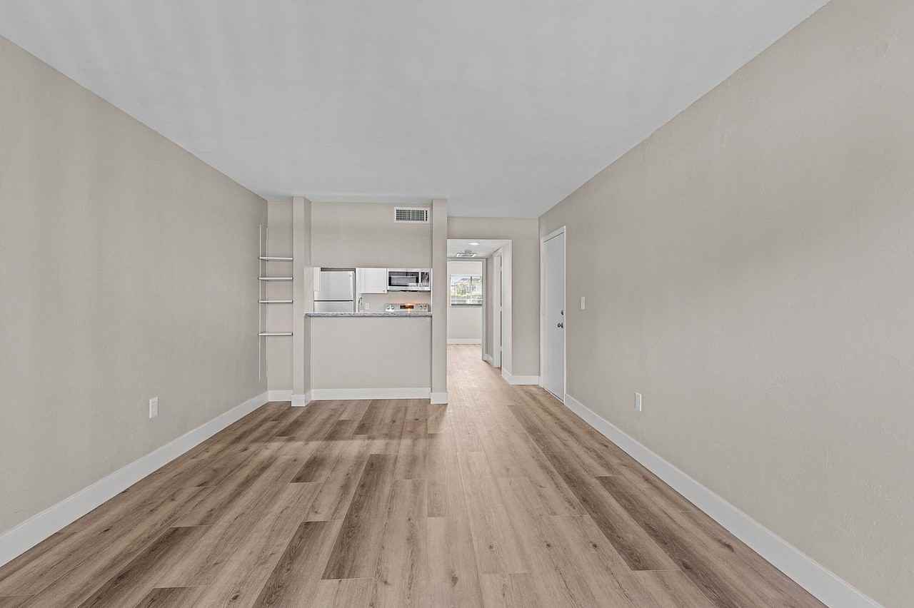 Residences at Maravilla - Photo 7 of 50