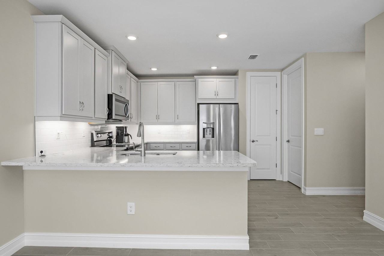 21924 Milan Villas Ln - Photo 3 of 24