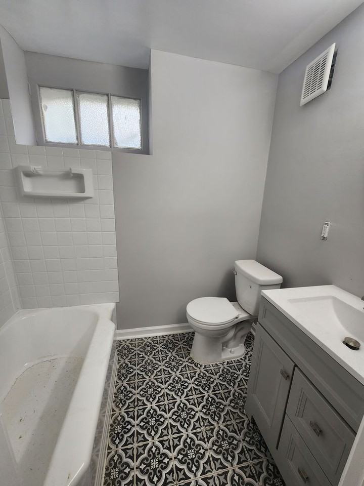 3535 Chesterfield Ave - Photo 5 of 5