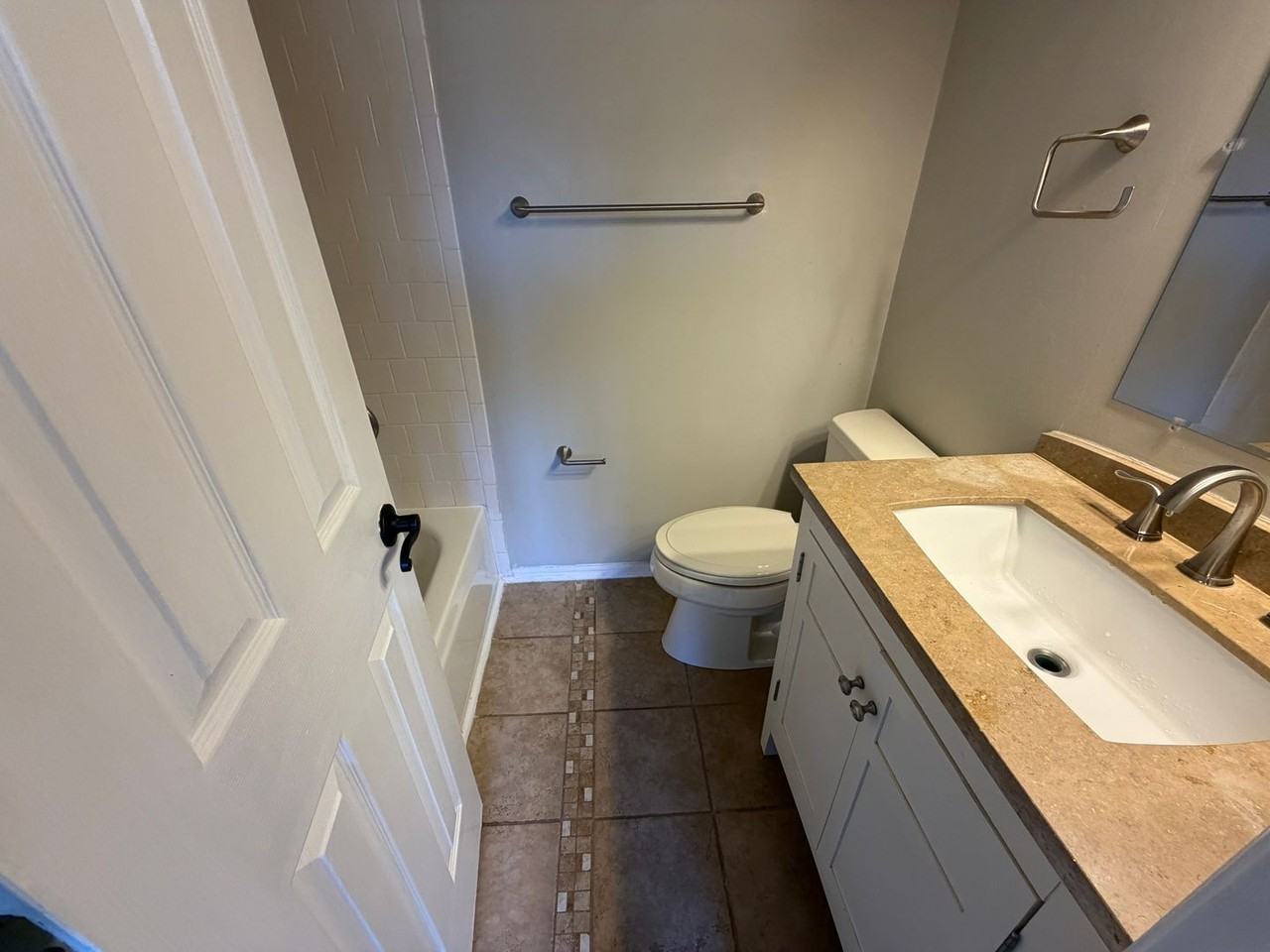 4909 Bunclody Ct - Photo 6 of 16