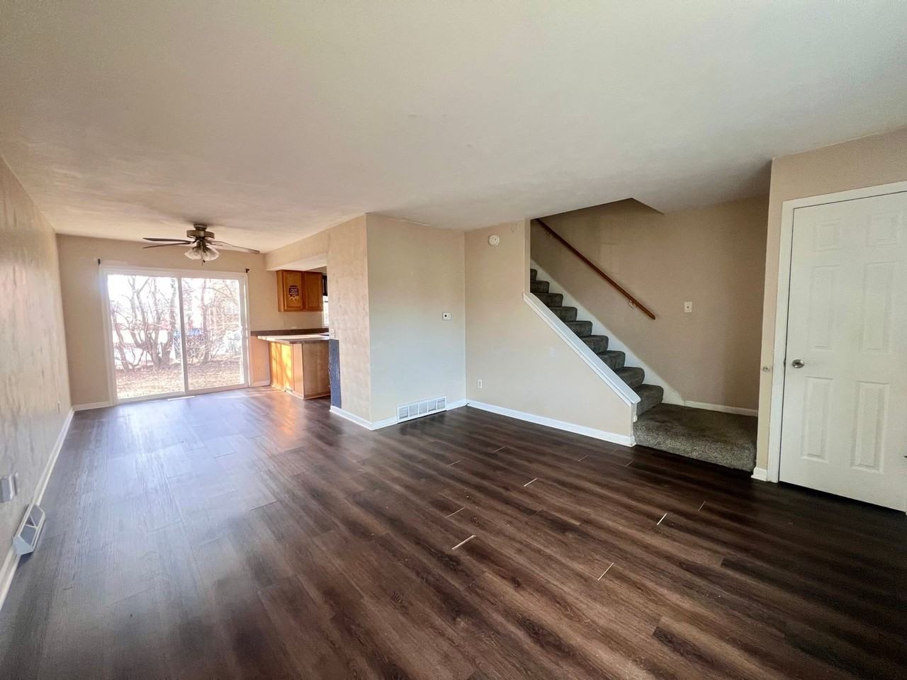 615 W 64th St - Photo 2 of 8