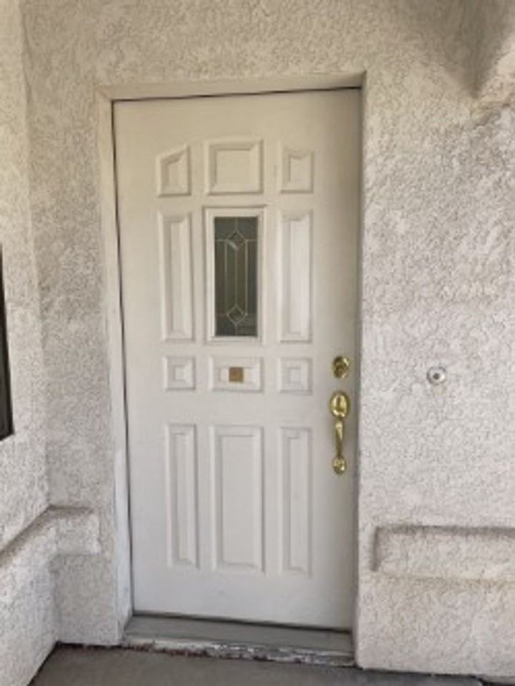 1335 Lake Havasu Ave N - Photo 6 of 24