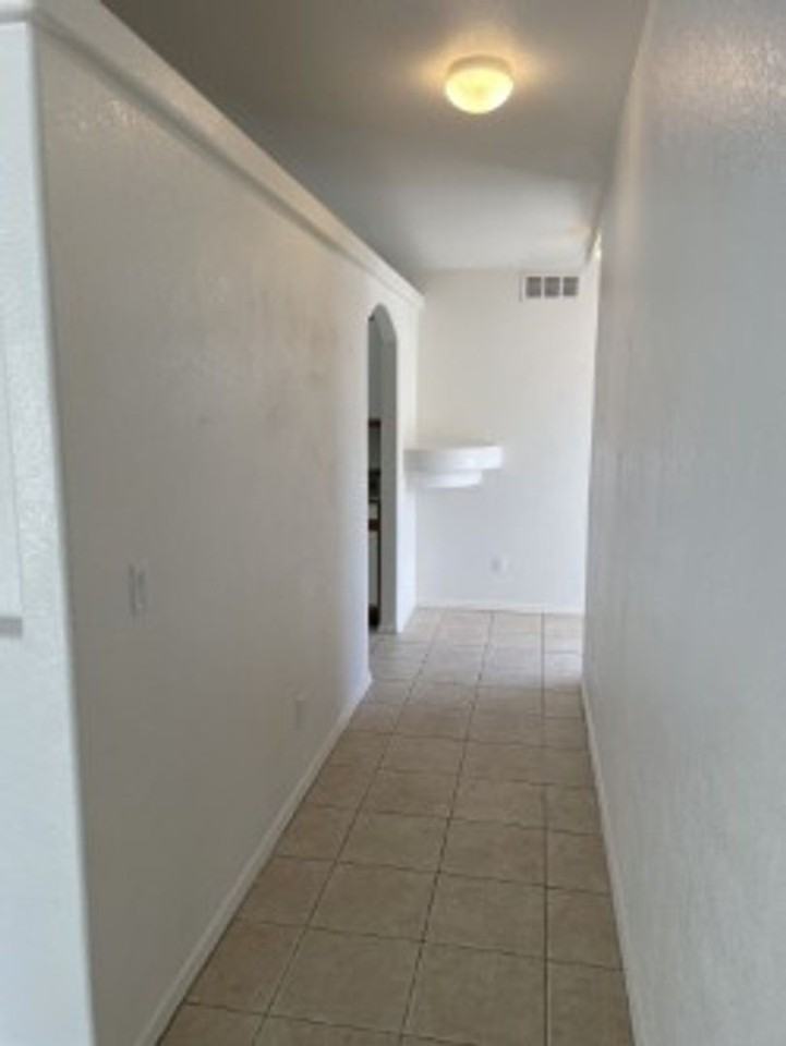 1335 Lake Havasu Ave N - Photo 7 of 24