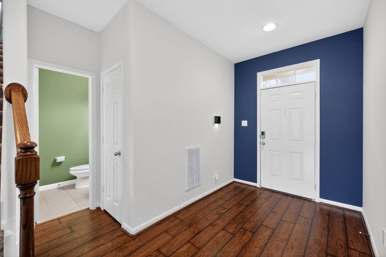 17019 Wilthorne Gardens Ct - Photo 6 of 20