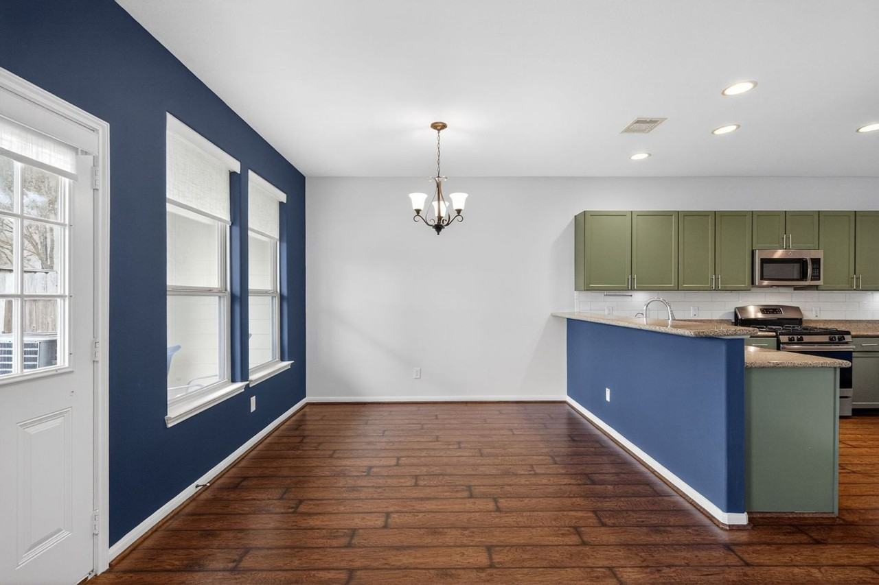 17019 Wilthorne Gardens Ct - Photo 5 of 20