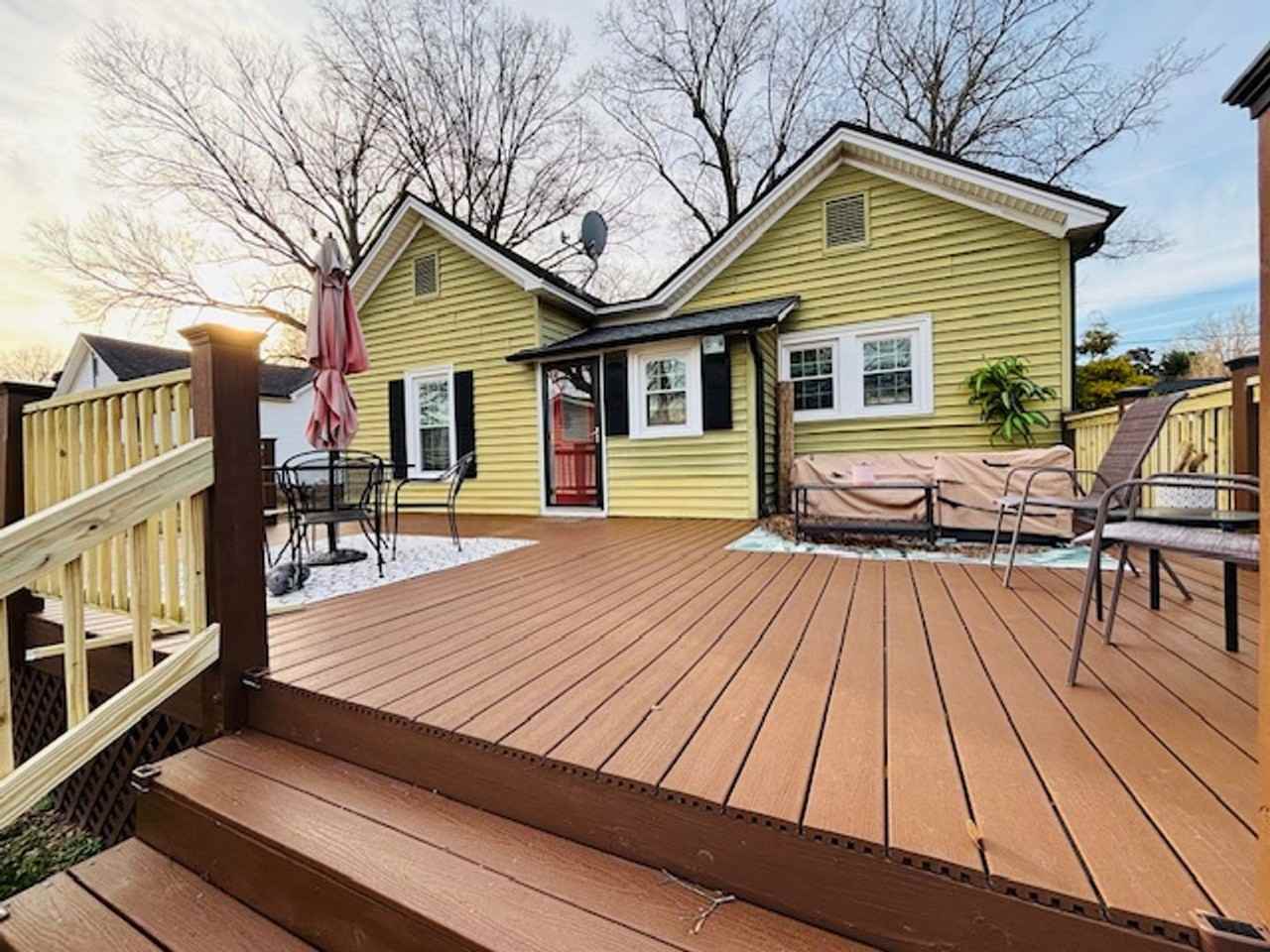 109 S Rose Ave - Photo 3 of 6