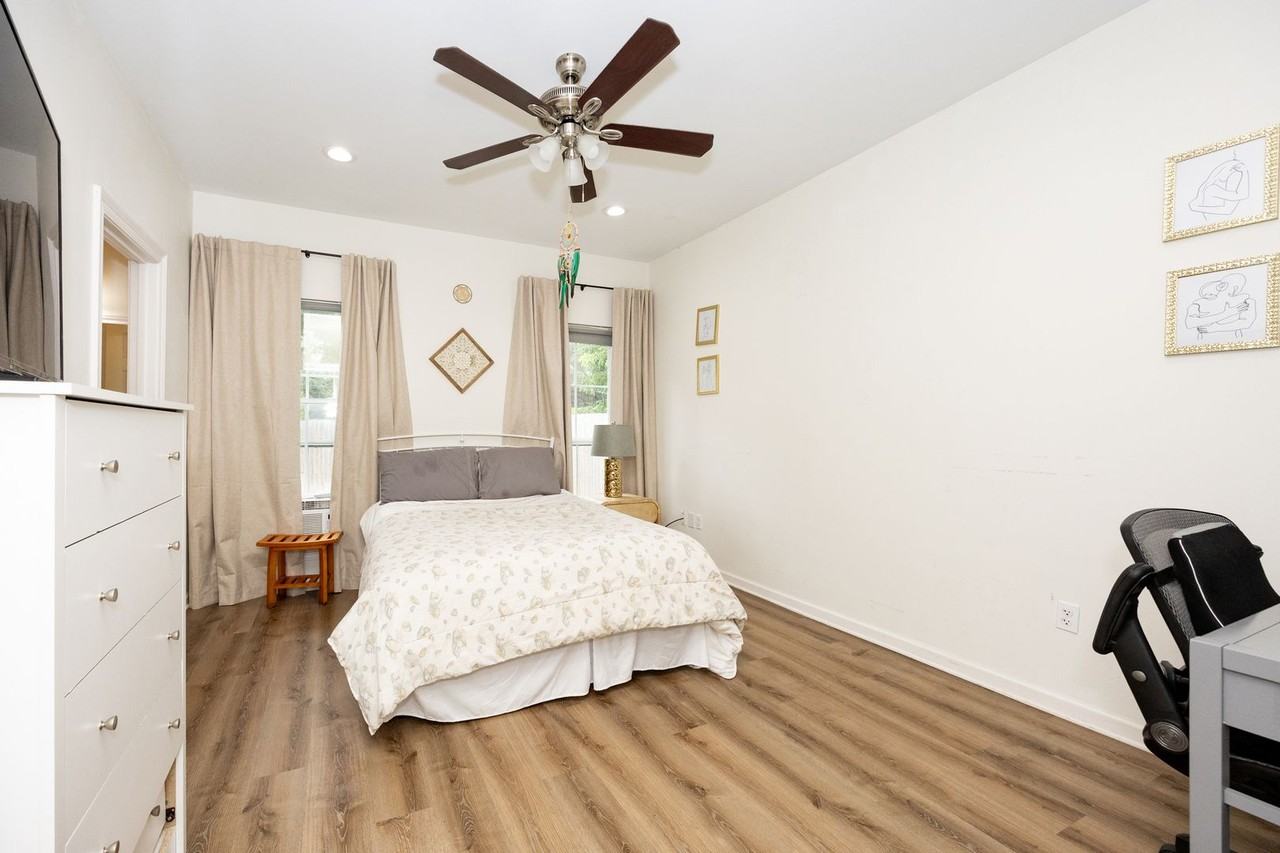 1648 Mary Evers Dr - Photo 6 of 20