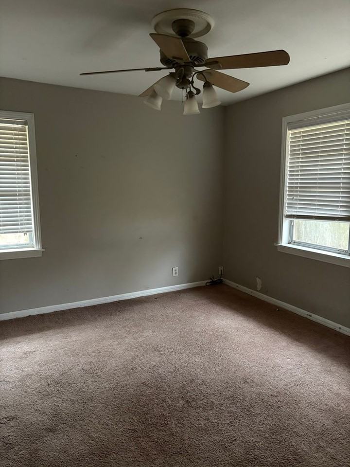 3818 Eddy Pl - Photo 6 of 7