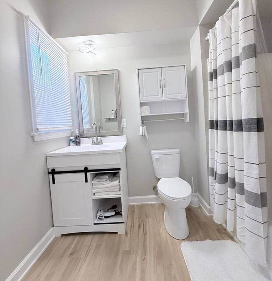 825 N 30th St - Photo 2 of 24