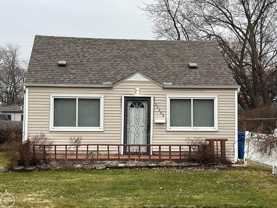 25202 Firwood Ave - Photo 1 of 1