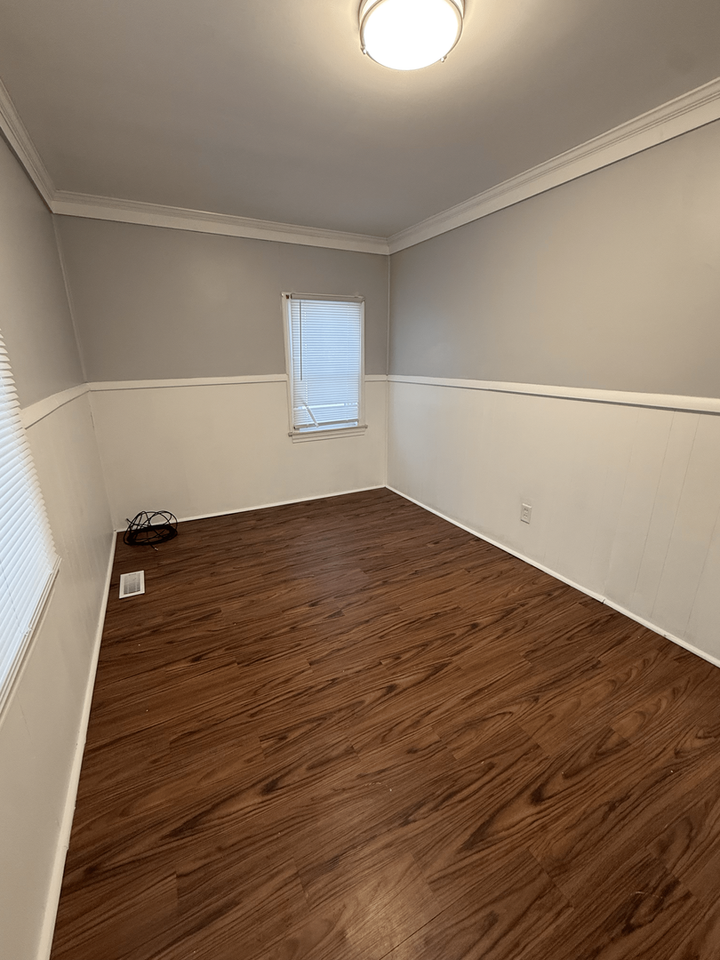 25202 Firwood Ave - Photo 7 of 15