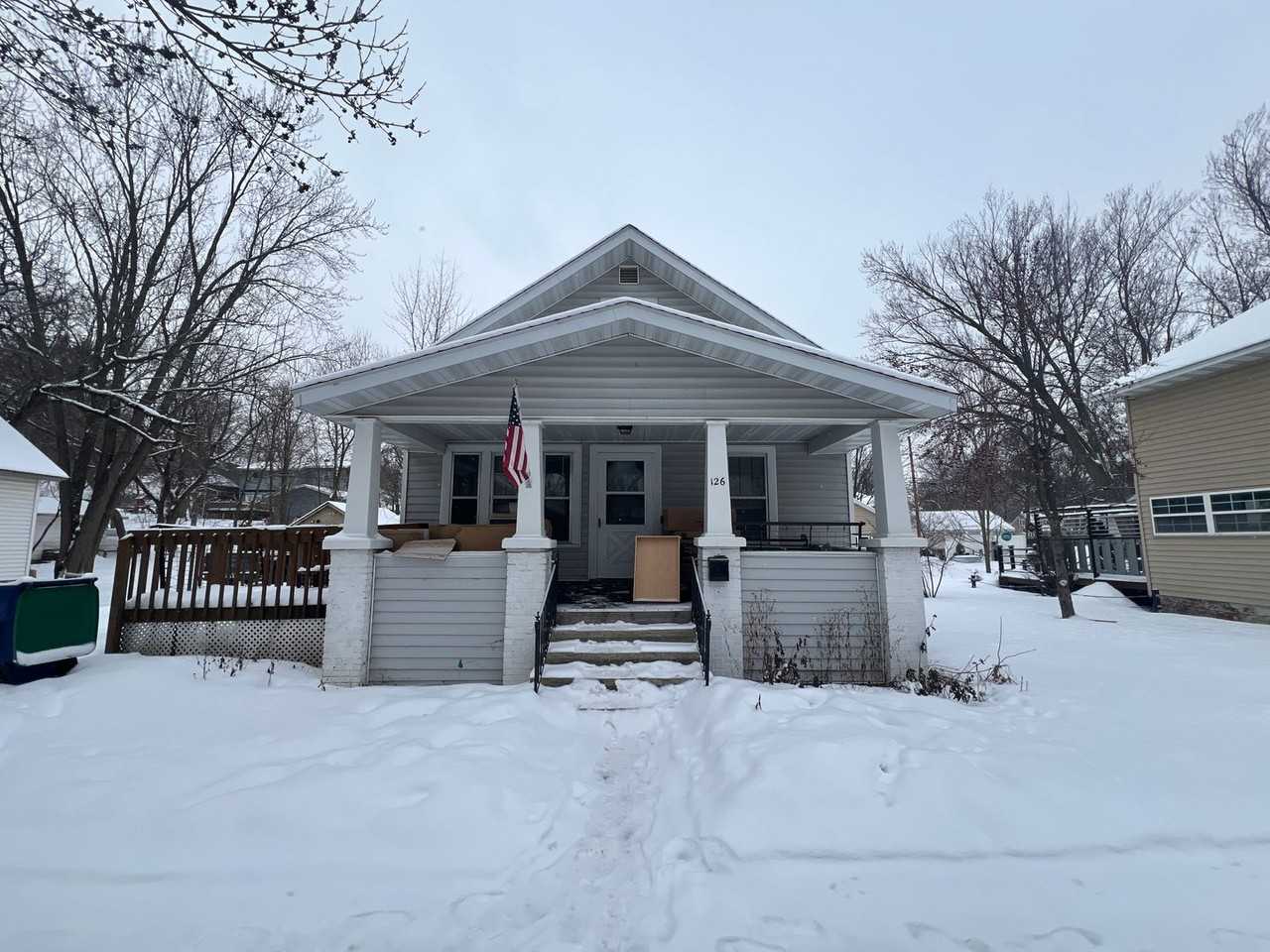 126 N 4th Ave - Photo 3 of 16