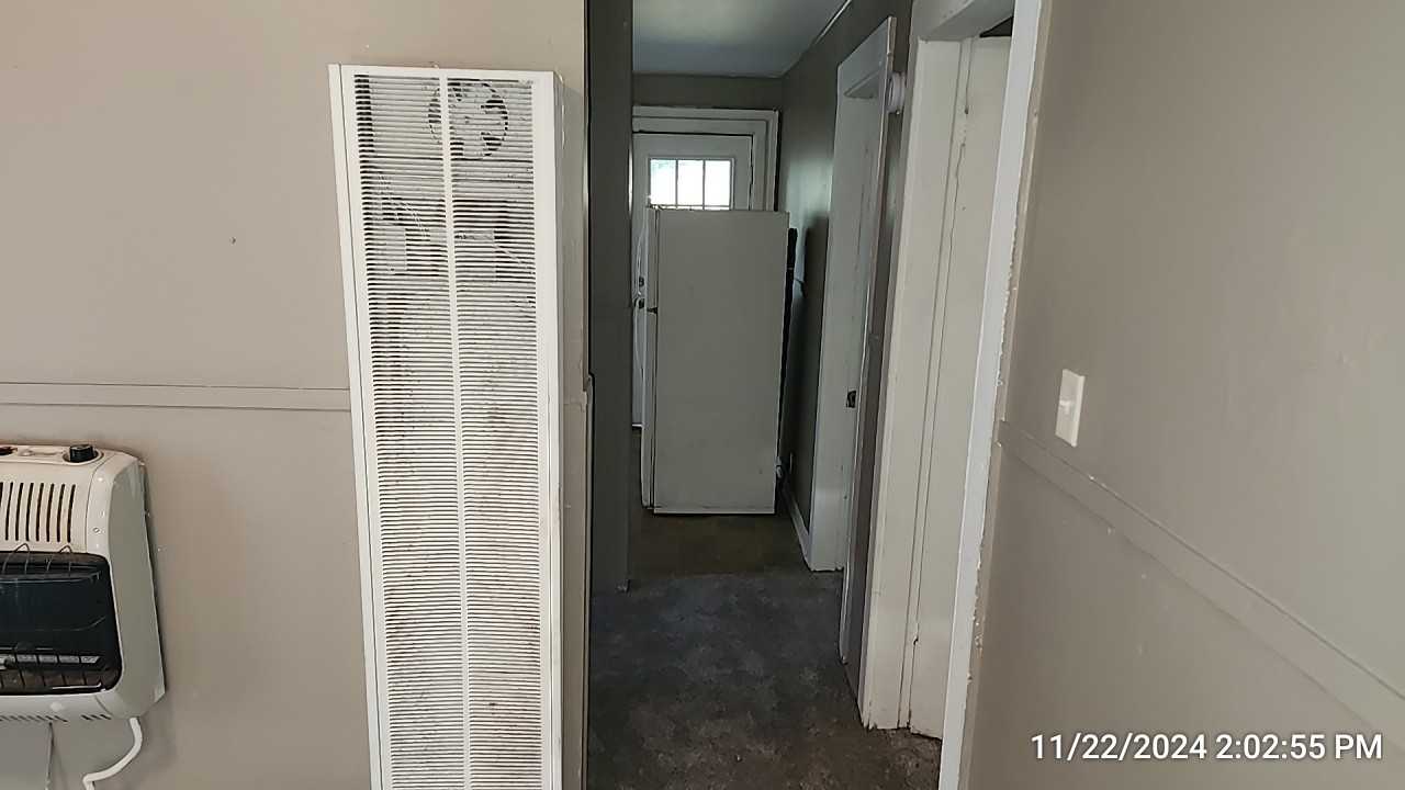 716 Bronson St - Photo 6 of 15