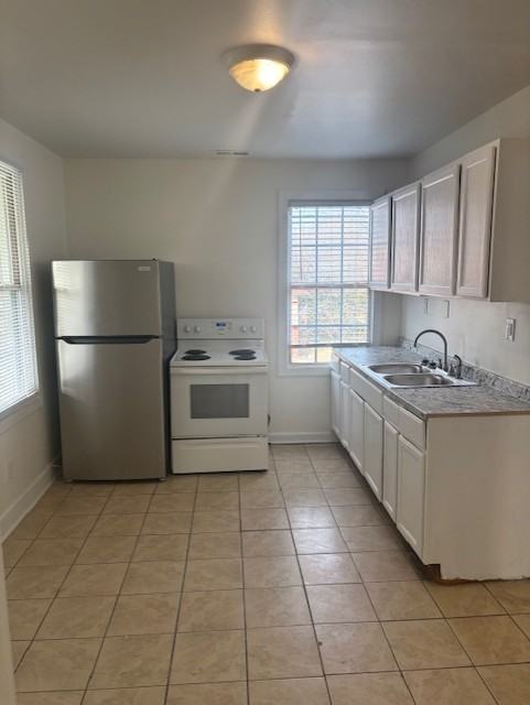 2922 Noble Ave #B - Photo 5 of 16