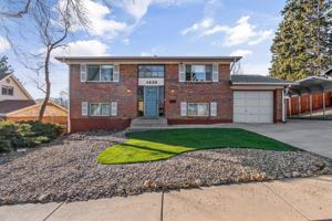 featured image of 1438 Laurette Dr #1