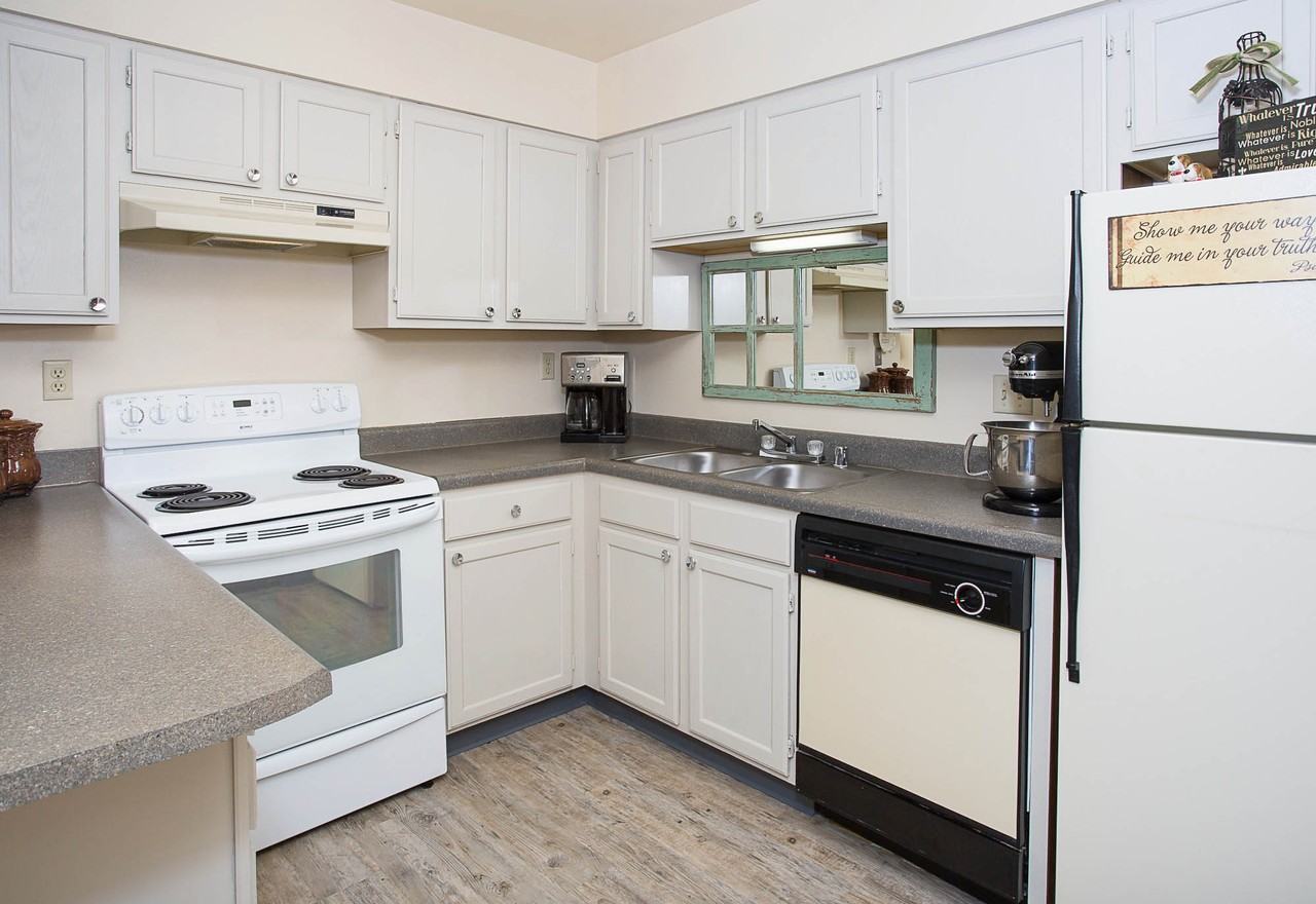 536 Hurdle Cir #436 - Photo 6 of 13