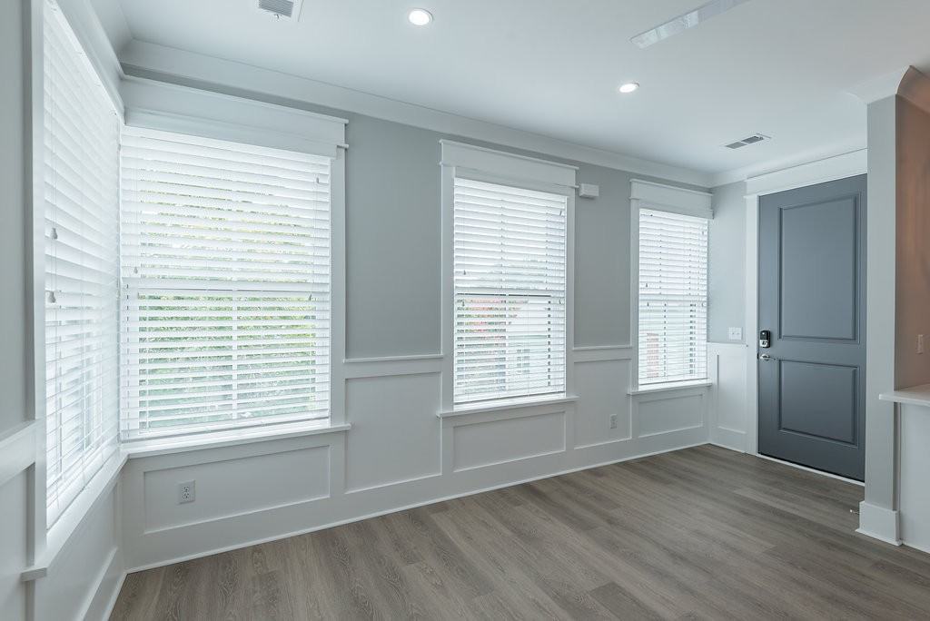 6 Sanctuary Ct #6-302 - Photo 4 of 36