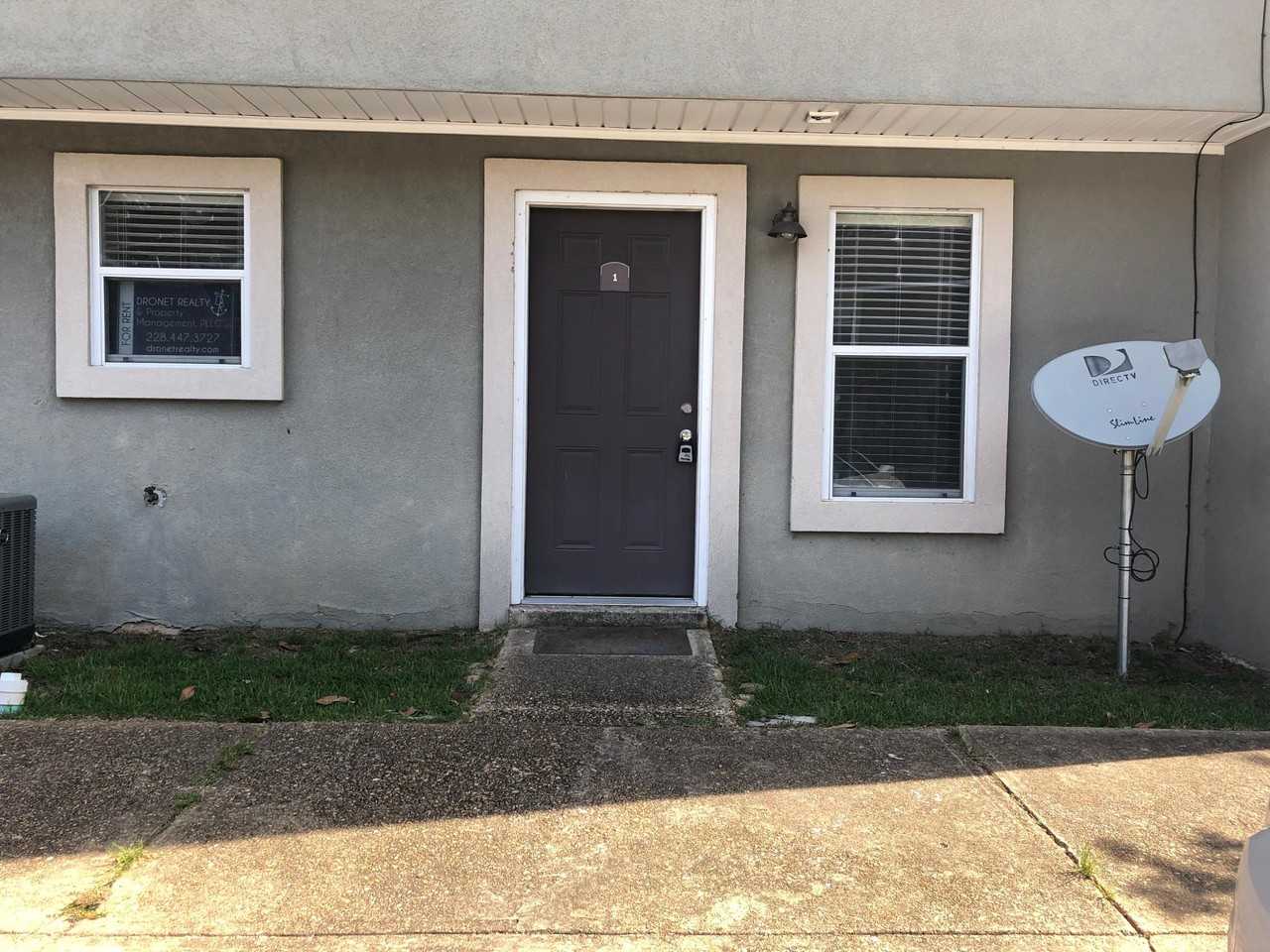 1625 Martin Bluff Rd #1 - Photo 2 of 22