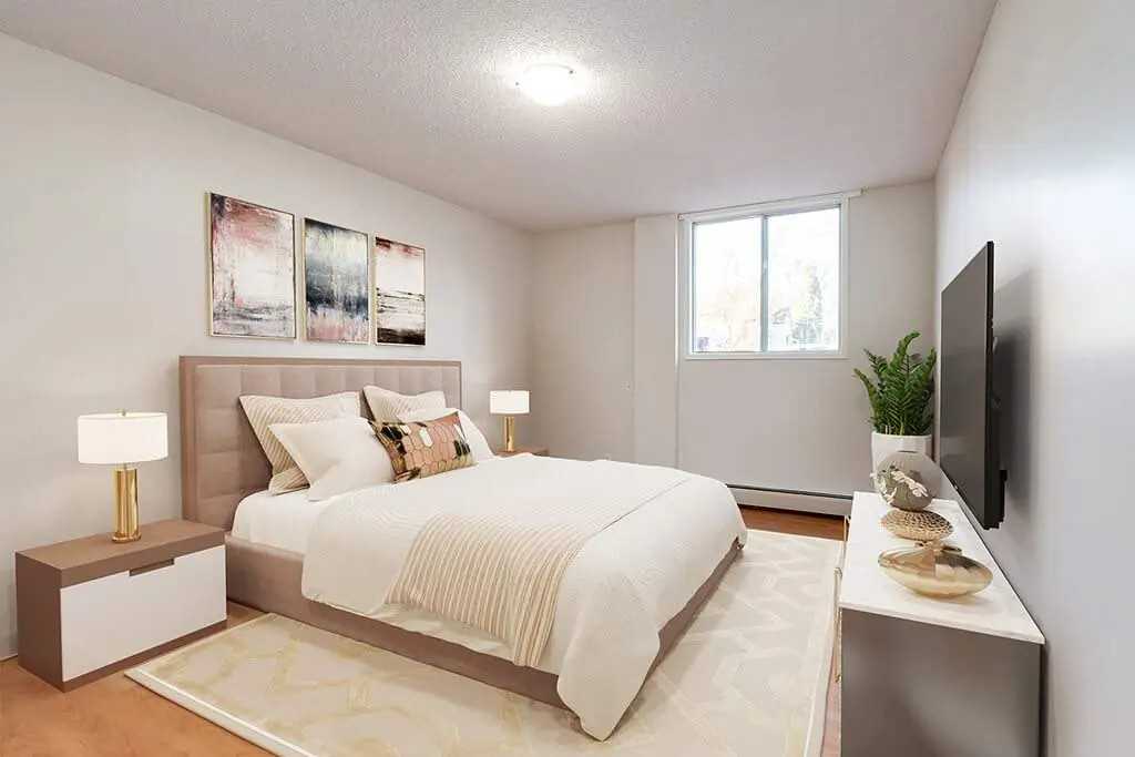 Resma Manor - Photo 3 of 11