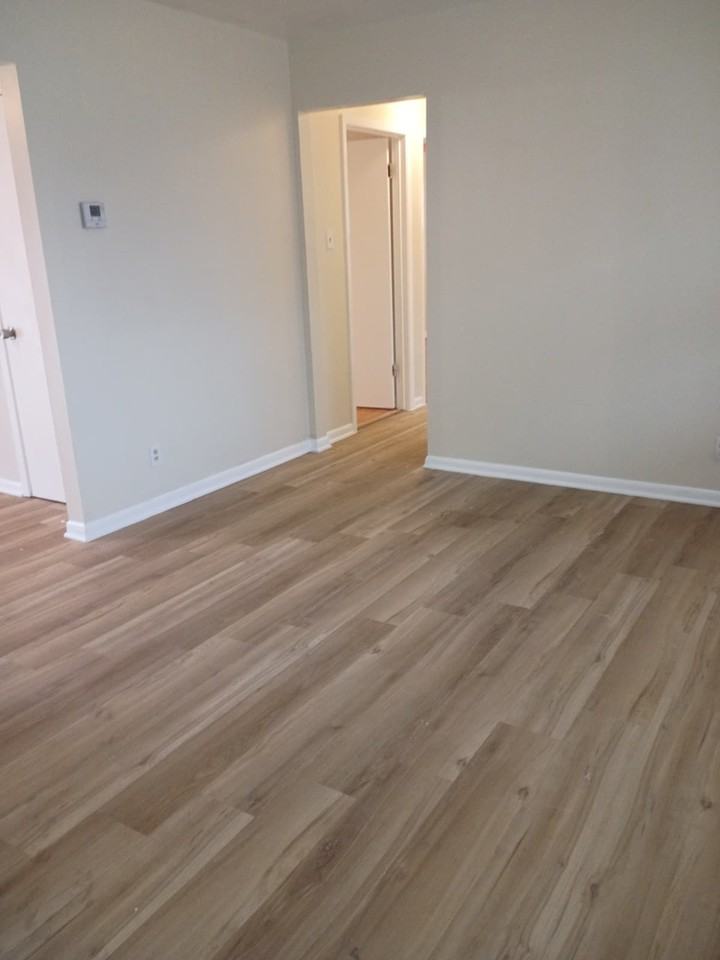 907 Leonhard St #1 - Photo 3 of 8