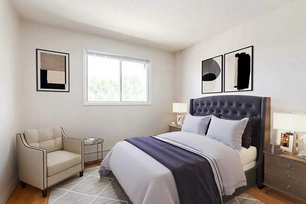 Evergreen Terrace - Photo 7 of 14