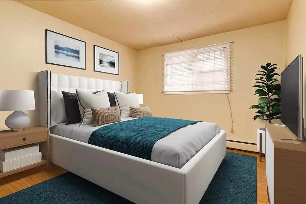 Stacy Manor - Photo 2 of 15