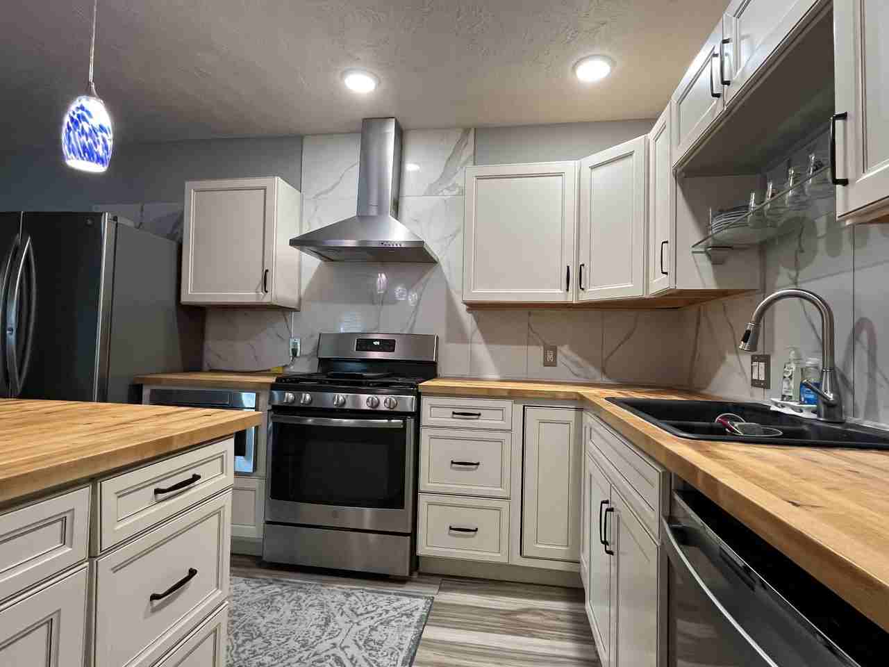 617 Dora St #1 - Photo 6 of 35