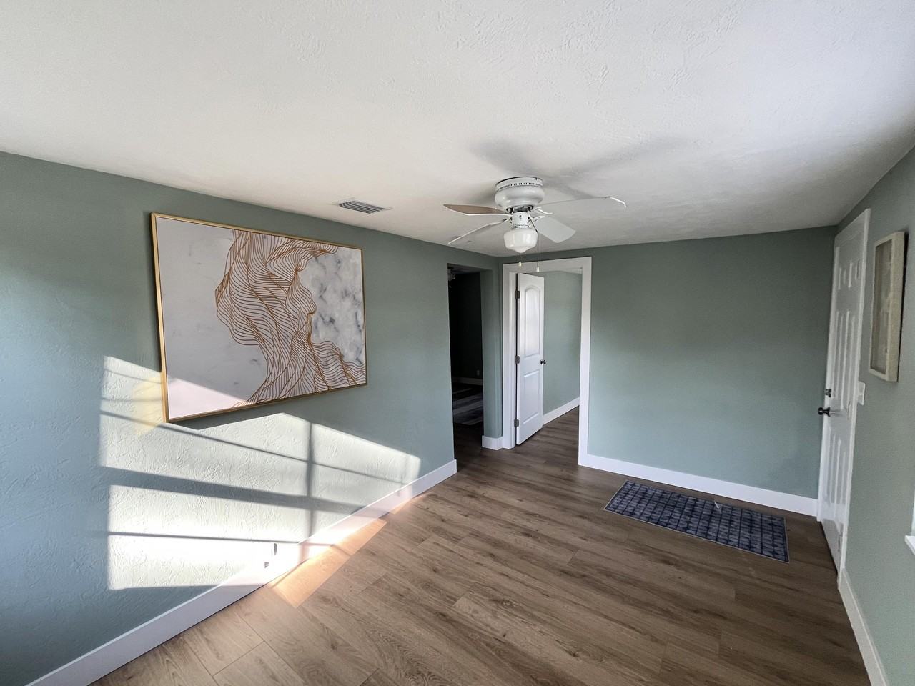 448 Palm St #1 - Photo 3 of 24