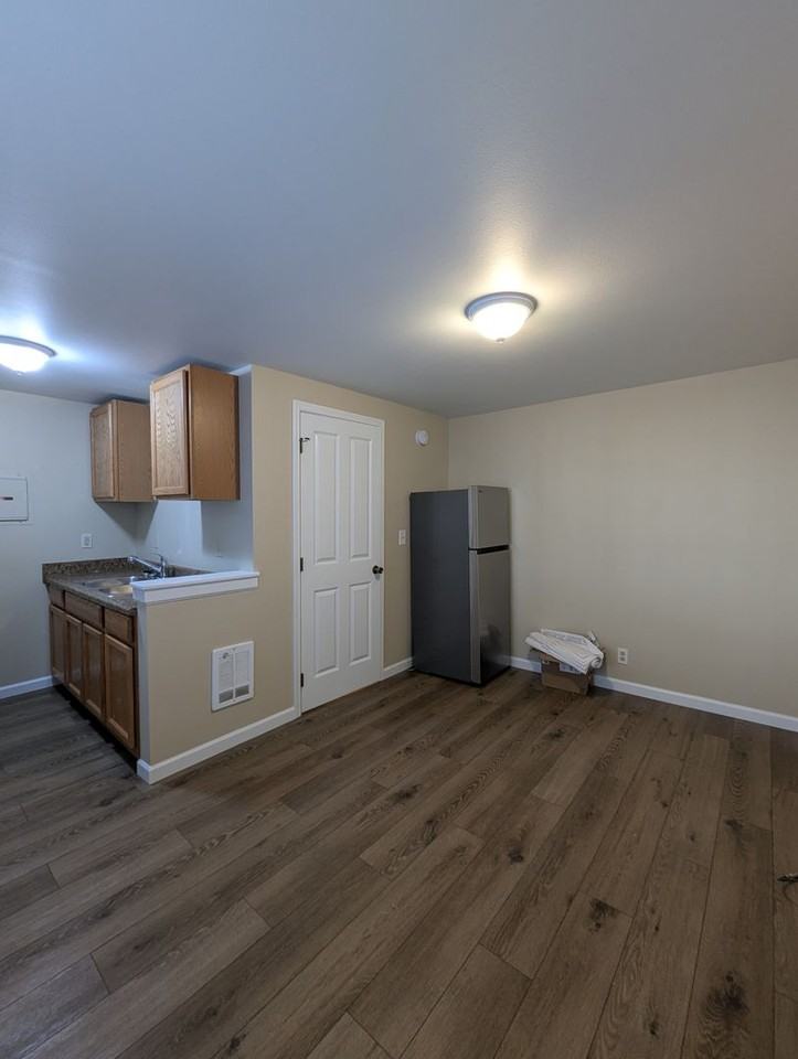 Garden Grove - Photo 5 of 9