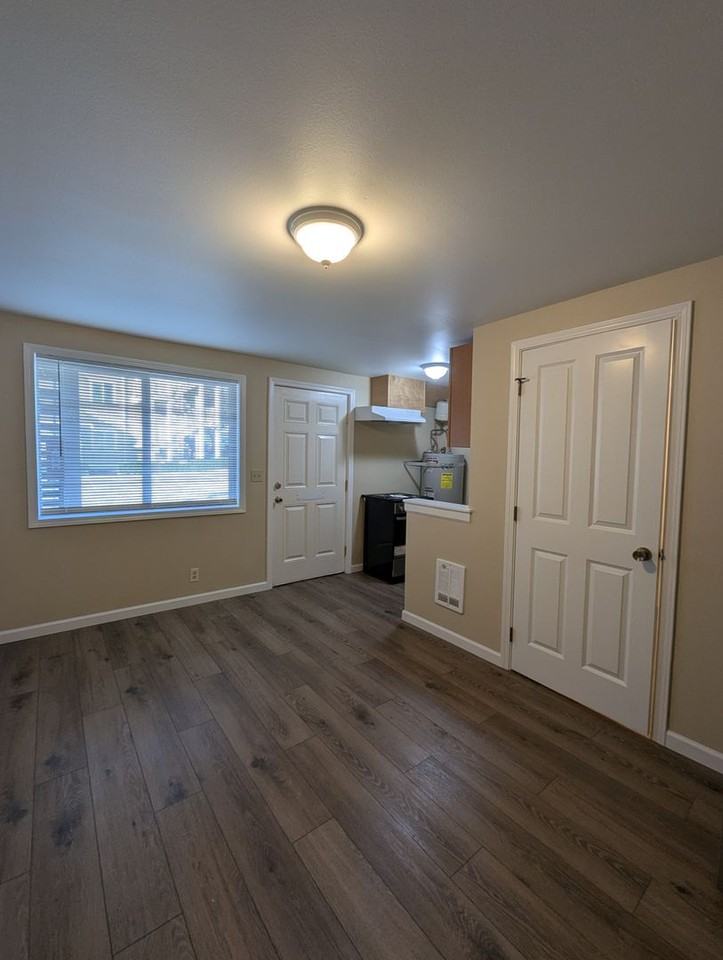 Garden Grove - Photo 6 of 9