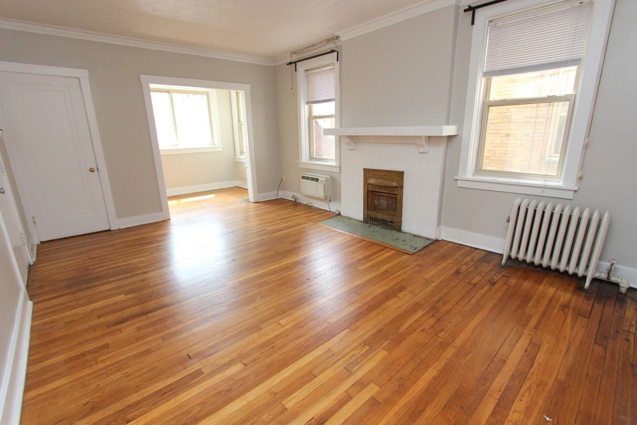 5627 HOBART STREETAPT B-31 #B31 - Photo 3 of 9