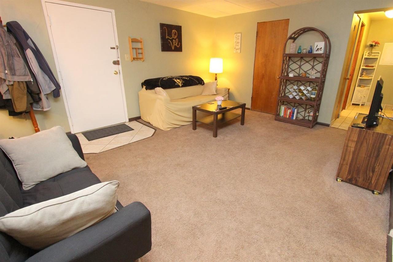 5531 ELLSWORTH AVENUEAPT 7 #7 - Photo 3 of 8