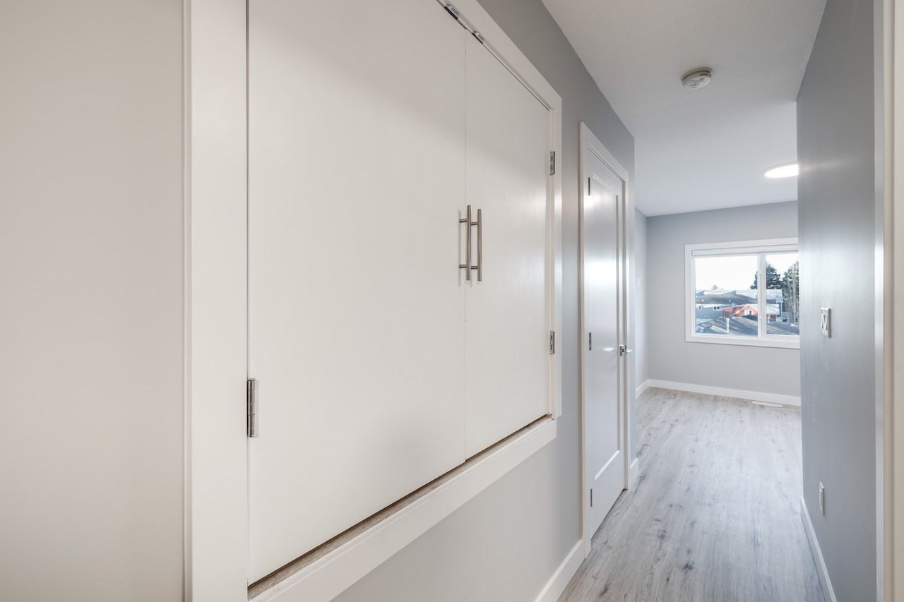 8714 83 Avenue Northwest - Photo 5 of 30