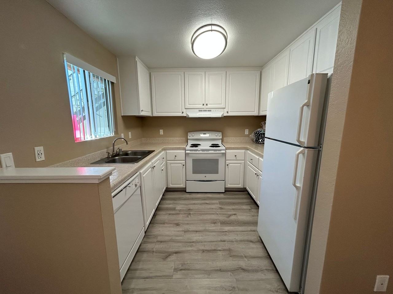 Wind Chase Apartments - Photo 4 of 42