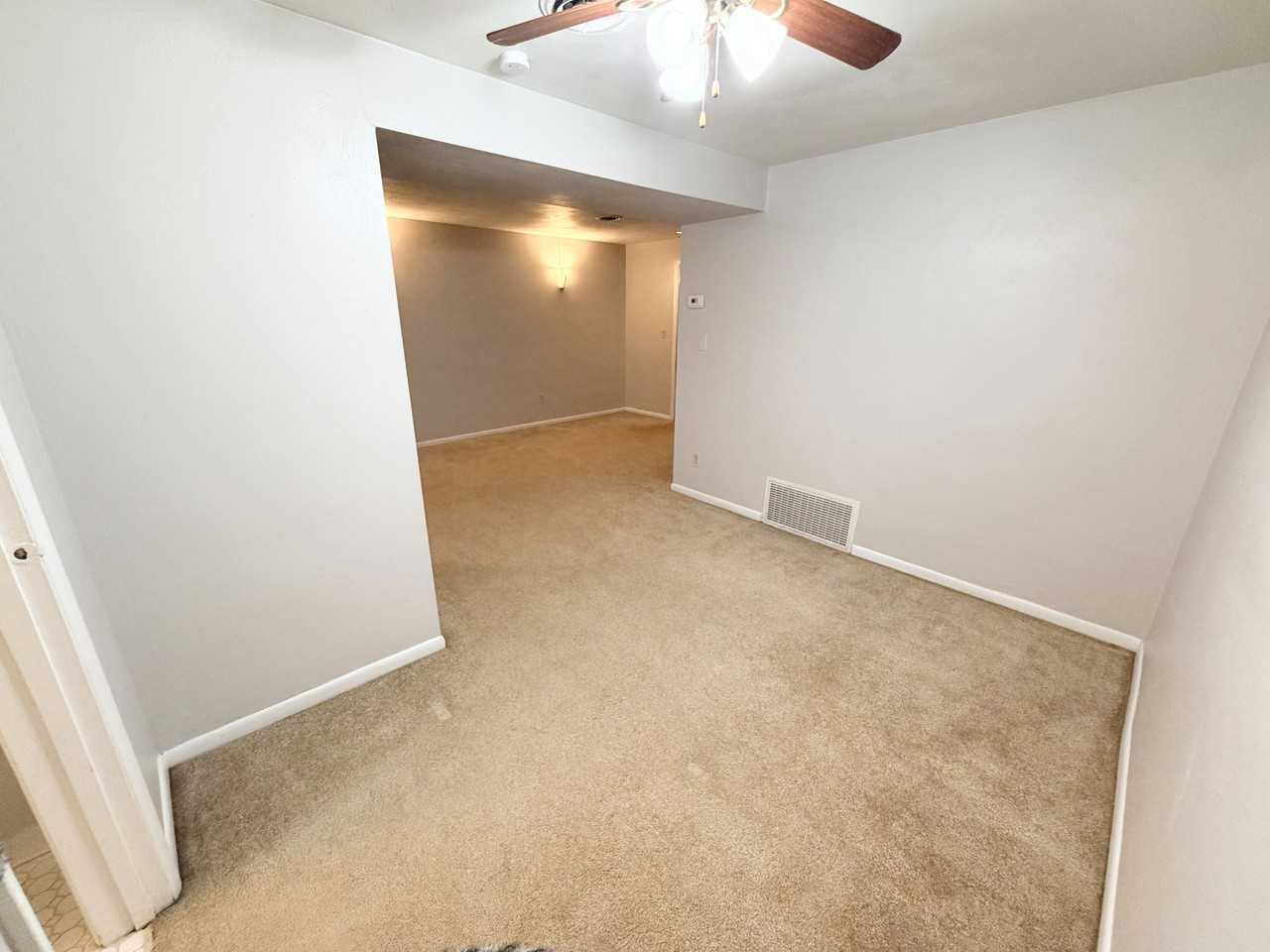 6618 DALZELL PLACEAPT 6 #6 - Photo 6 of 9