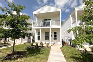 featured image of 1047 S Hollywood Ave #1