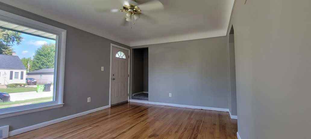 17284 Ivanhoe St - Photo 6 of 24